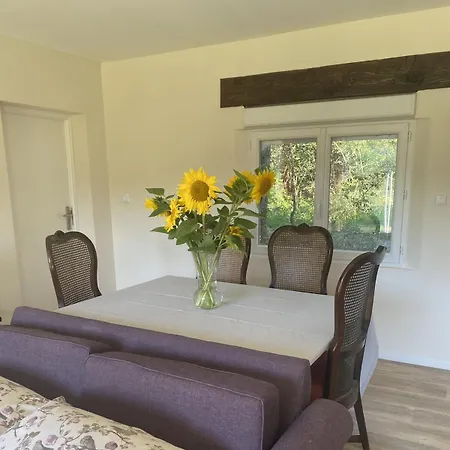 Ferienhaus La Bergerie Luxury And Pool On Eco-friendly Micro-farm *