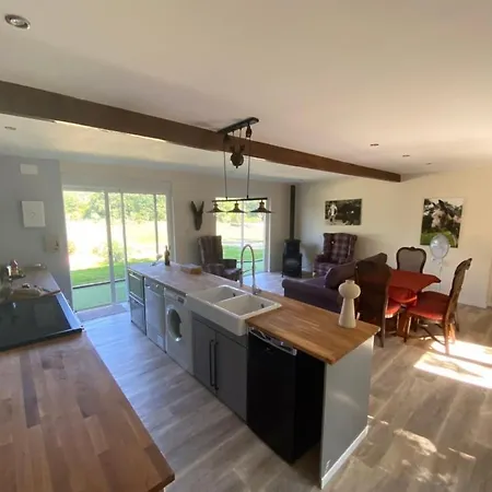Ferienhaus La Bergerie Luxury And Pool On Eco-friendly Micro-farm Duravel